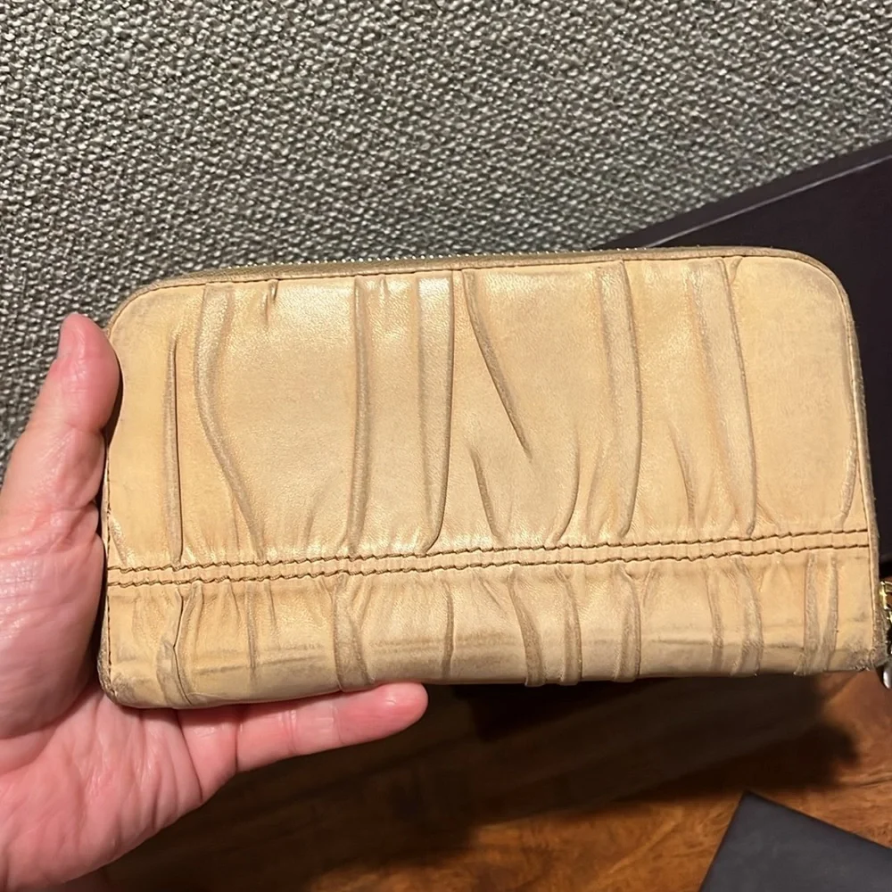 Prada authentic wallet